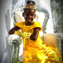 Load image into Gallery viewer, Princess Ivory Mini Throne
